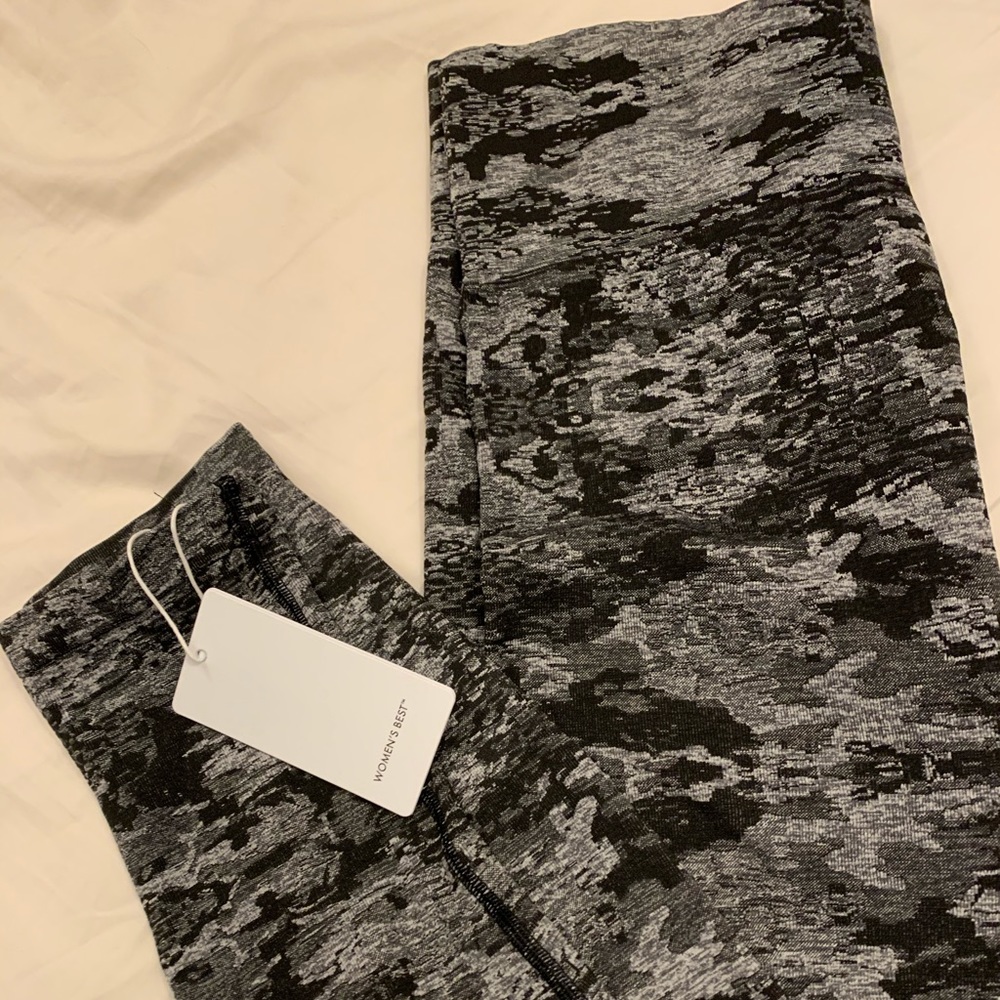 Seamless leggings